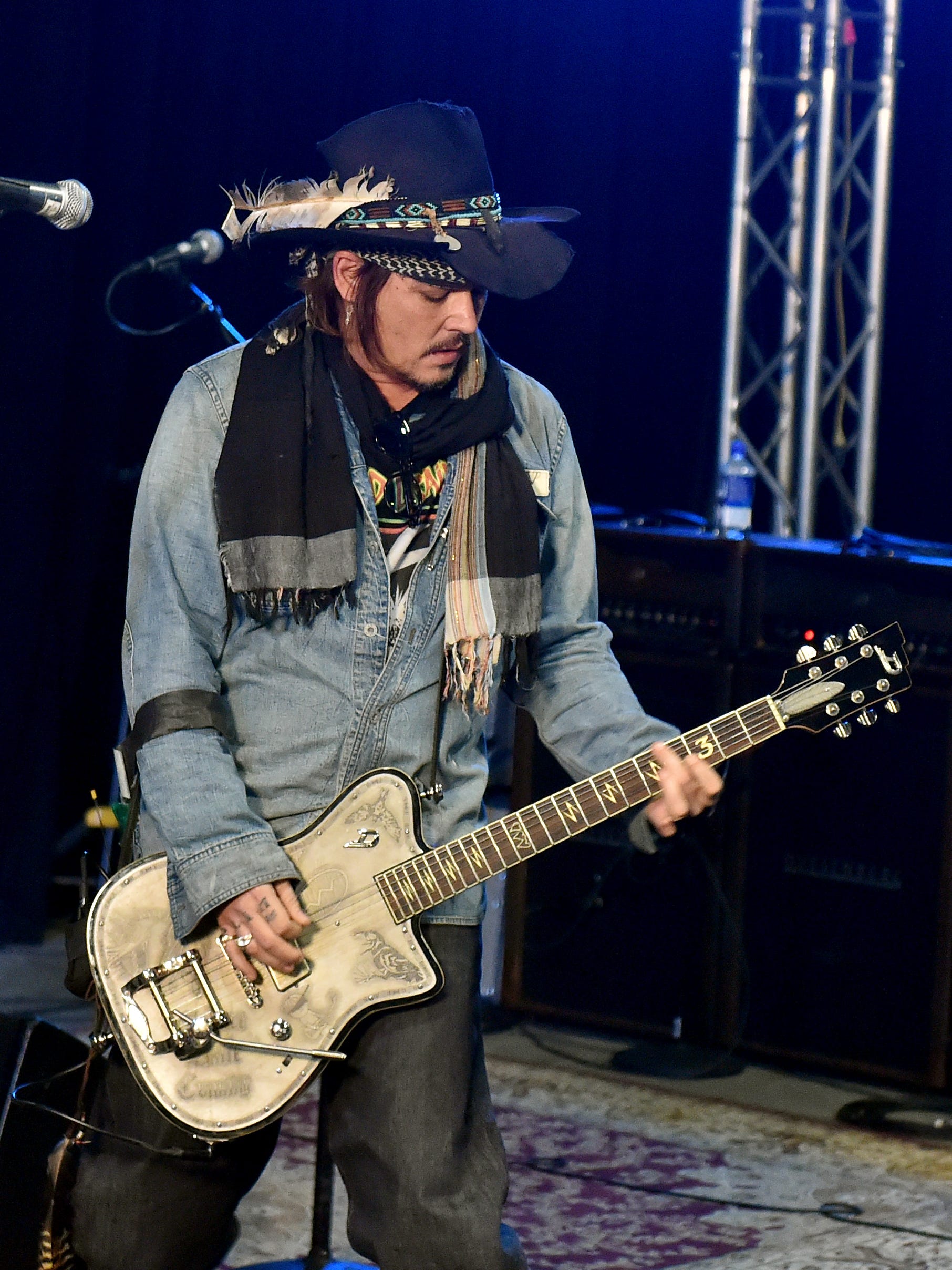 Johnny Depp S Grammy Song Is A Toast To His Late Stepfather