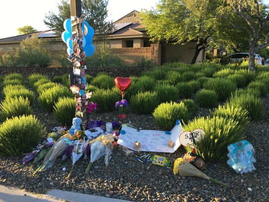A street-side memorial was created for Alexa Flores,