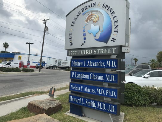 Surgeon with drunken driving history reports she's now sober