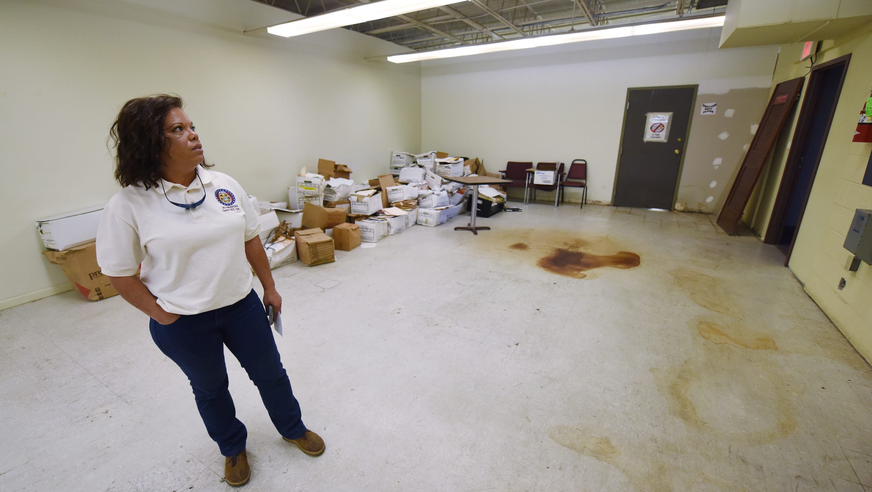 Hinds coroner rained on inside office, seeks new space