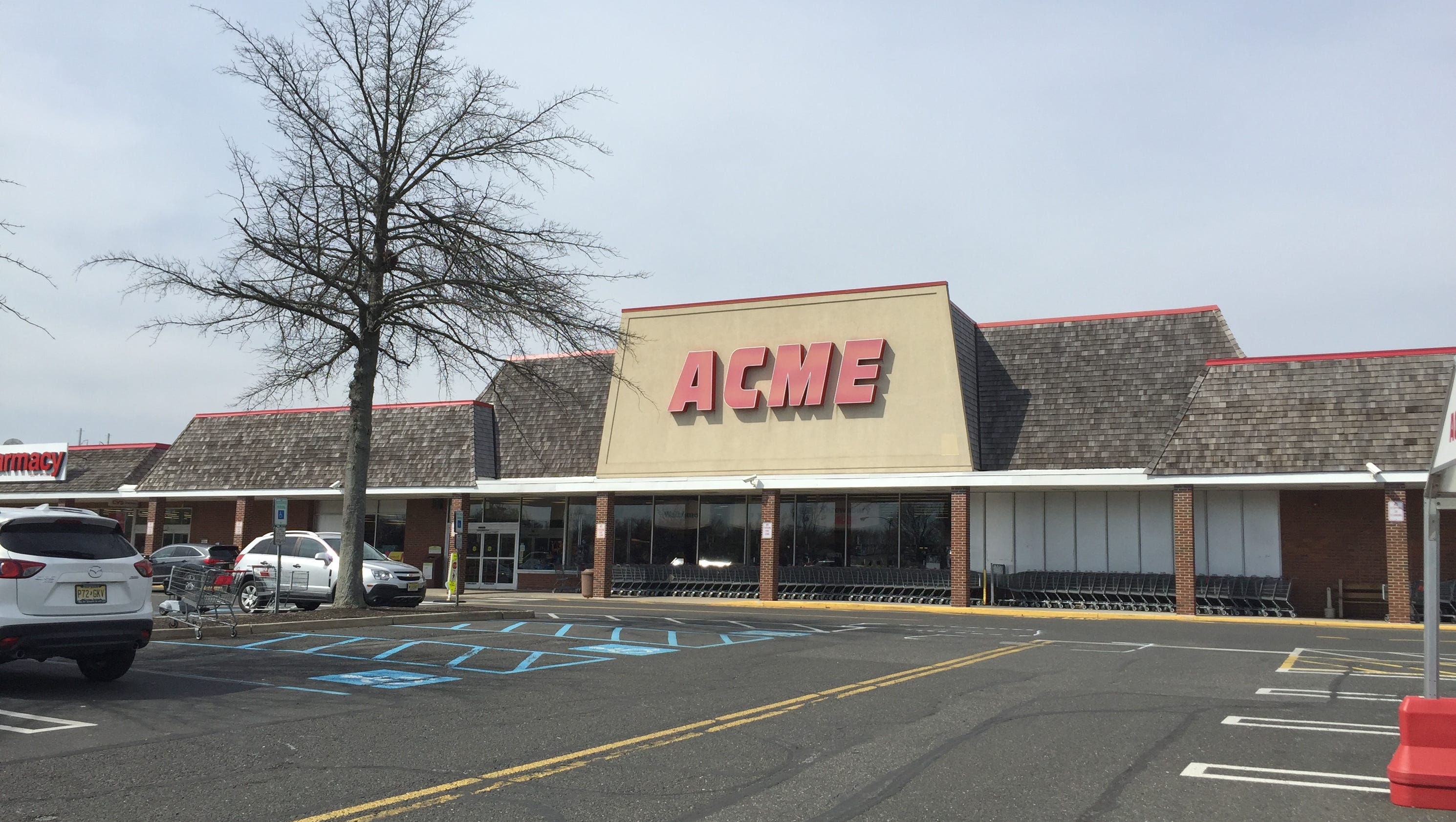Acme closing in Shrewsbury; keeps neighbor store