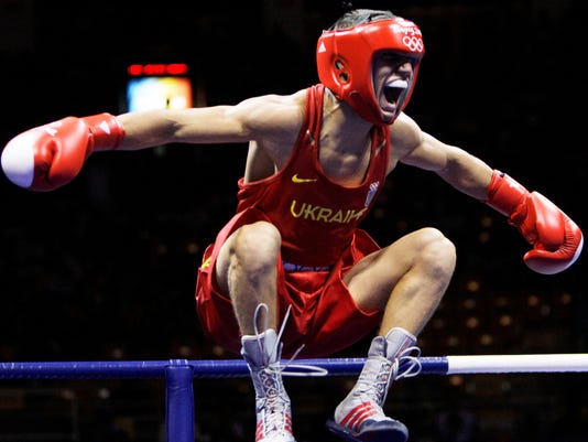 Top Rank signs Olympic boxing star Lomachenko