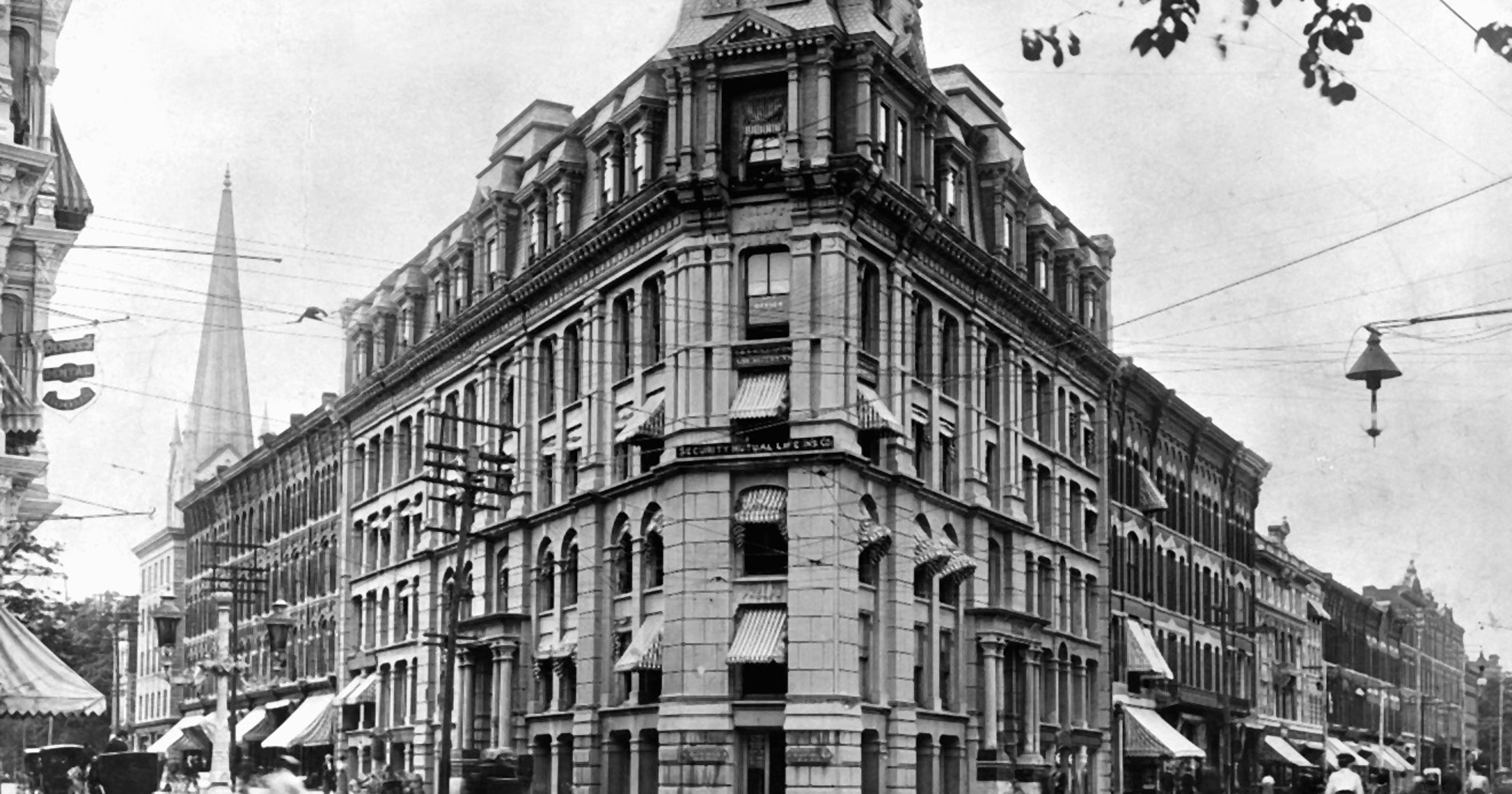 Downtown bank building was masterpiece of design