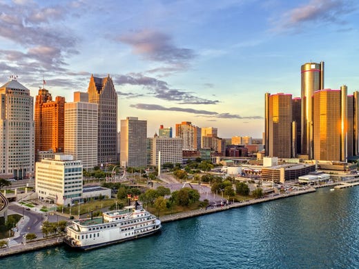 <strong>43. Michigan</strong><br />  <strong>&bull; Average credit card balance:</strong> $5,622<br />  <strong>&bull; Cost of living:</strong> 6.7 percent less than Average<br />  <strong>&bull; Average credit score:</strong> 677<br />  <strong>&bull; Average number of cards:</strong> 2.9