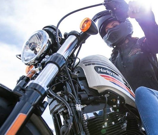 This summer, Harley-Davidson wants eight college interns to ride bikes and travel the world.