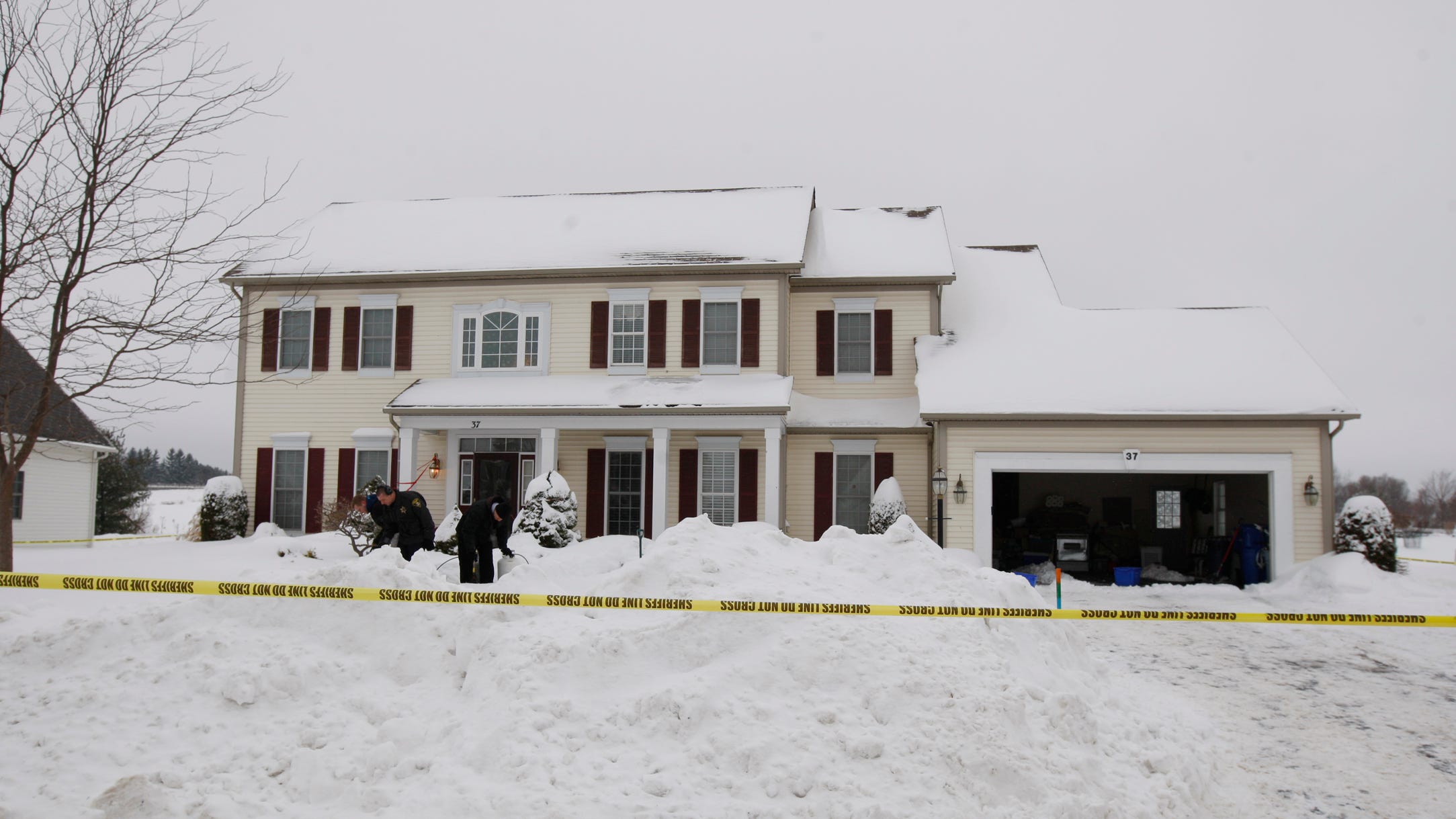 Slayings put spotlight on domestic violence Slayings put spotlight on domestic violence