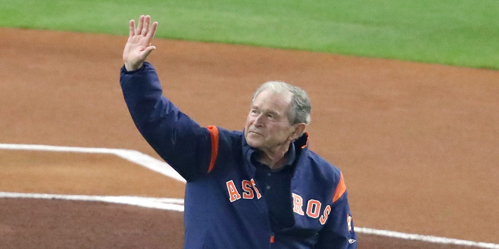 World Series Bush and H.W. Bush throw out first pitch
