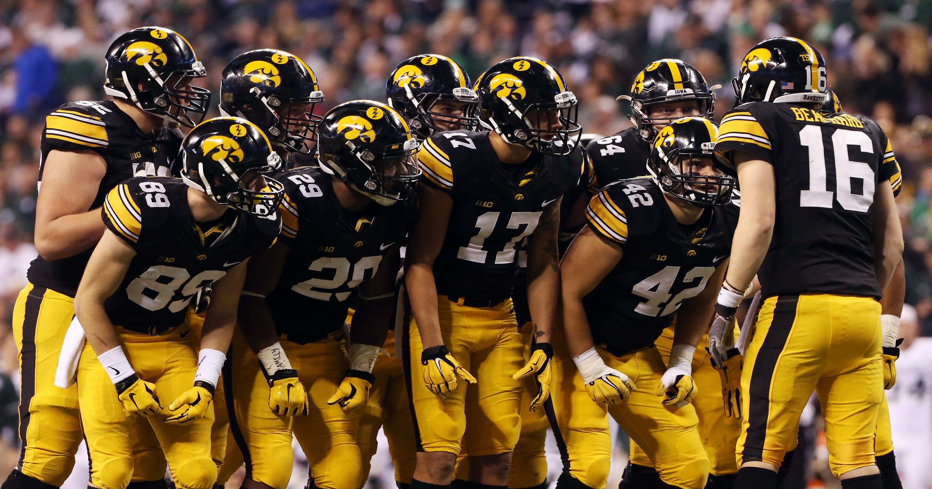 Iowa Football 2015 Hawkeye Seniors Provide Blueprint For 2018 Success iowa-football-2015-hawkeye-seniors-provide-blueprint-for-2018-success