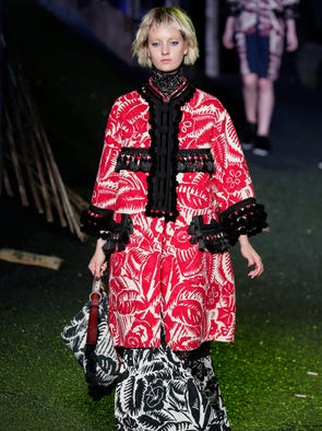 Marc Jacobs turns up the heat for NYFW's finale