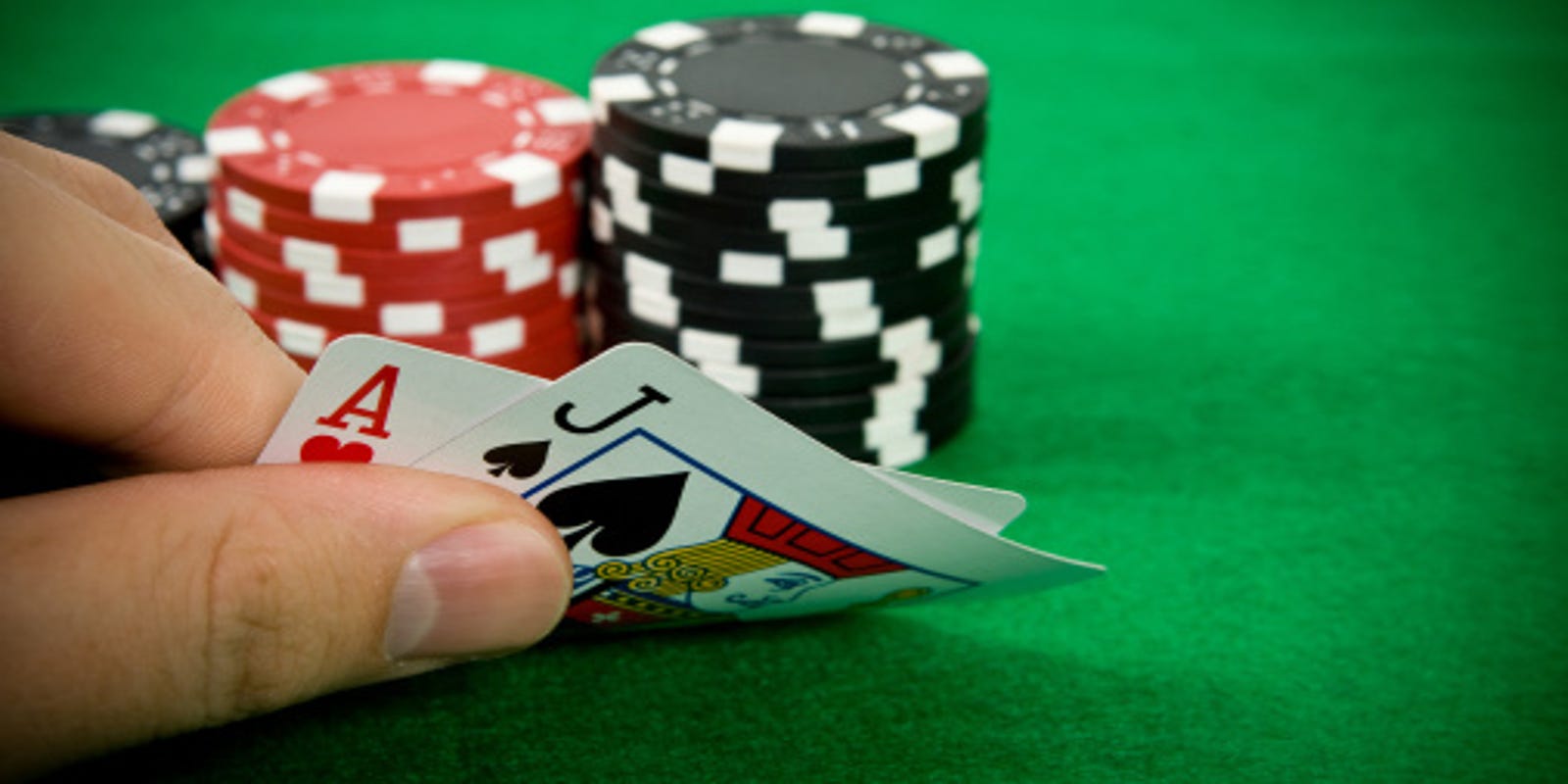 Why Does Video Blackjack Player Always Walk Away A Loser