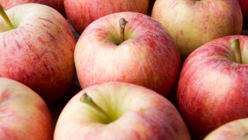 Now's your chance to ask questions about apples.