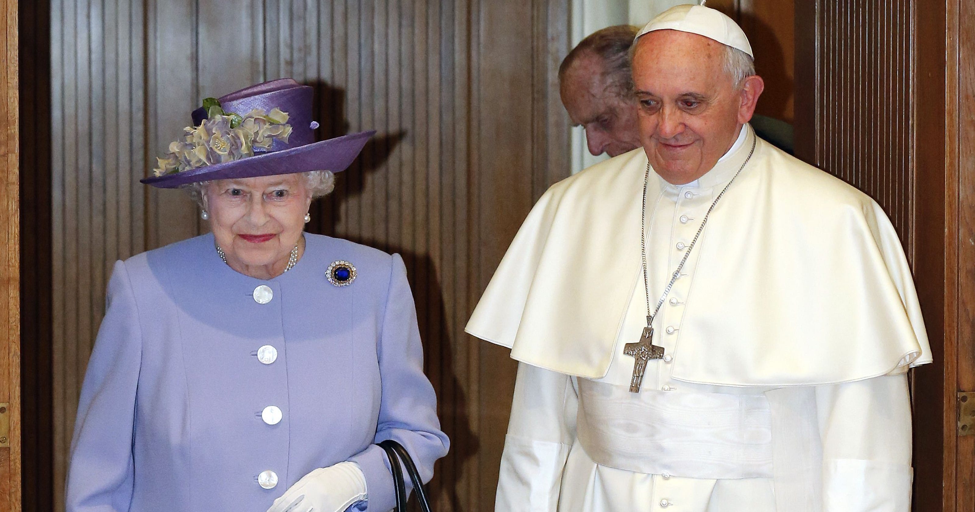 Queen Elizabeth II meets Pope Francis in the Vatican