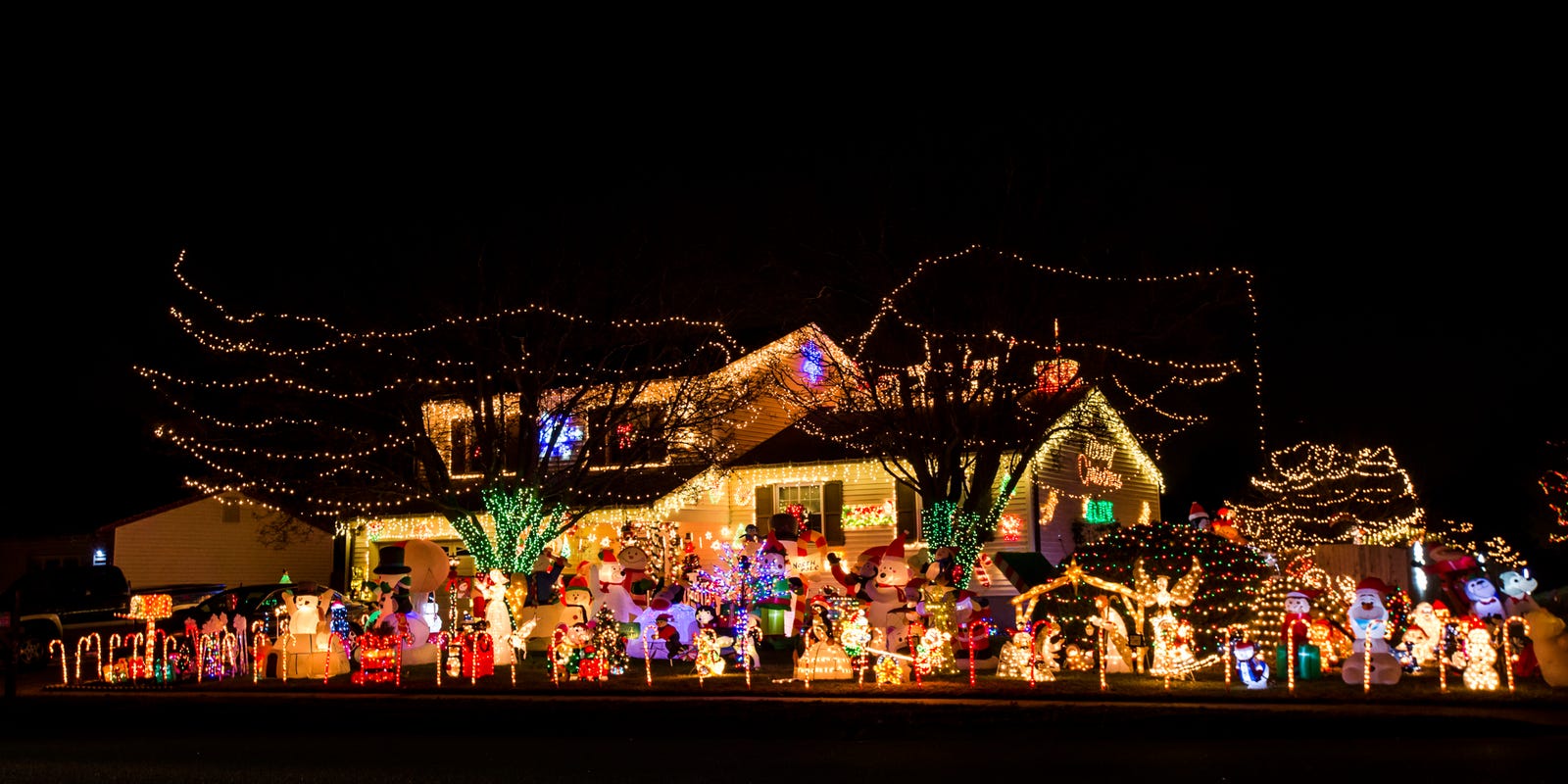 Follow the lights Delaware streets made merry by holiday displays
