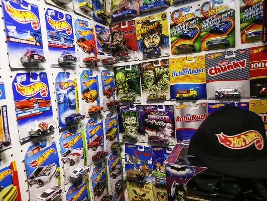 Store helped son cull Hot Wheels collection