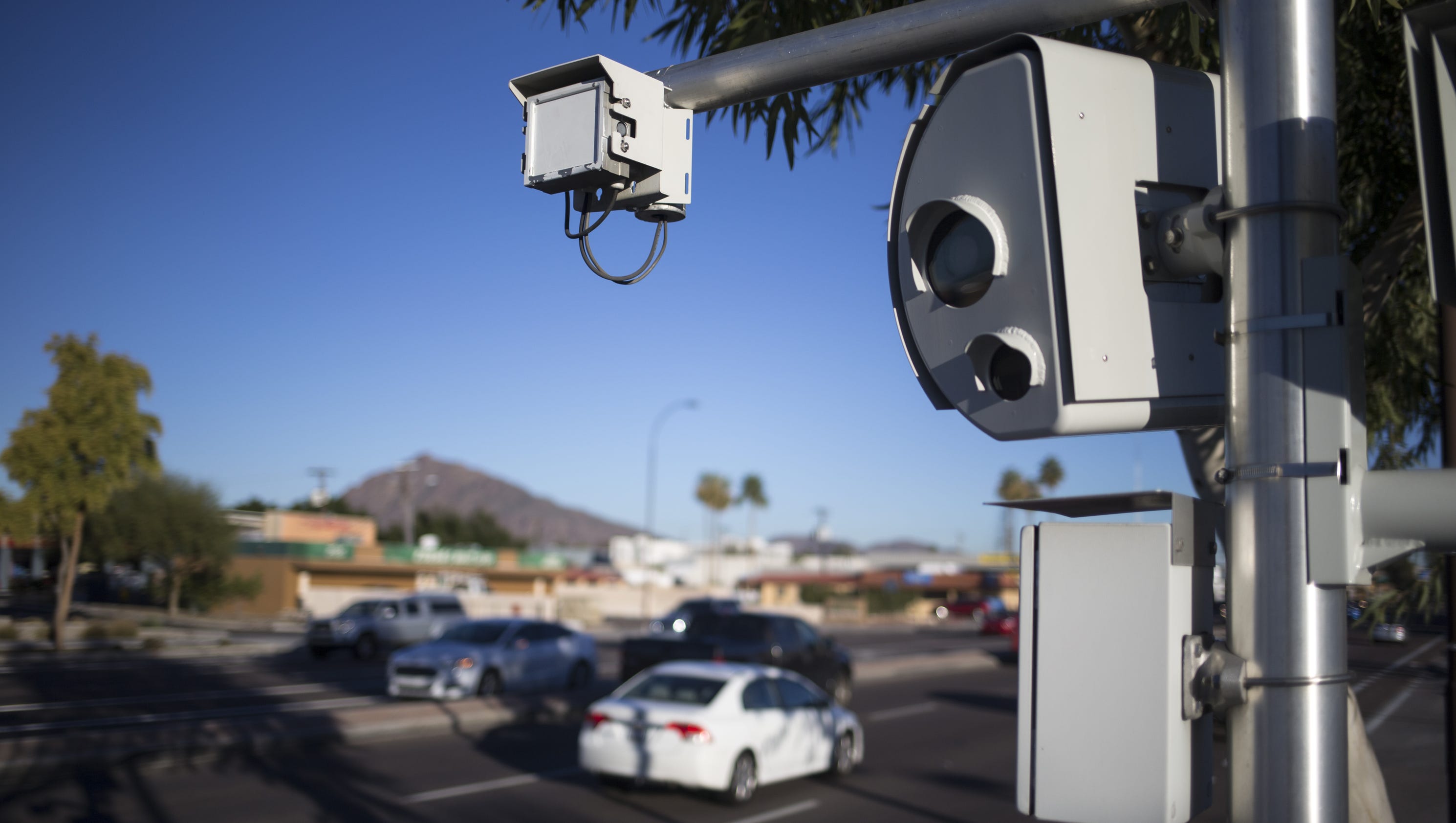 Arizona House votes to get rid of traffic cameras
