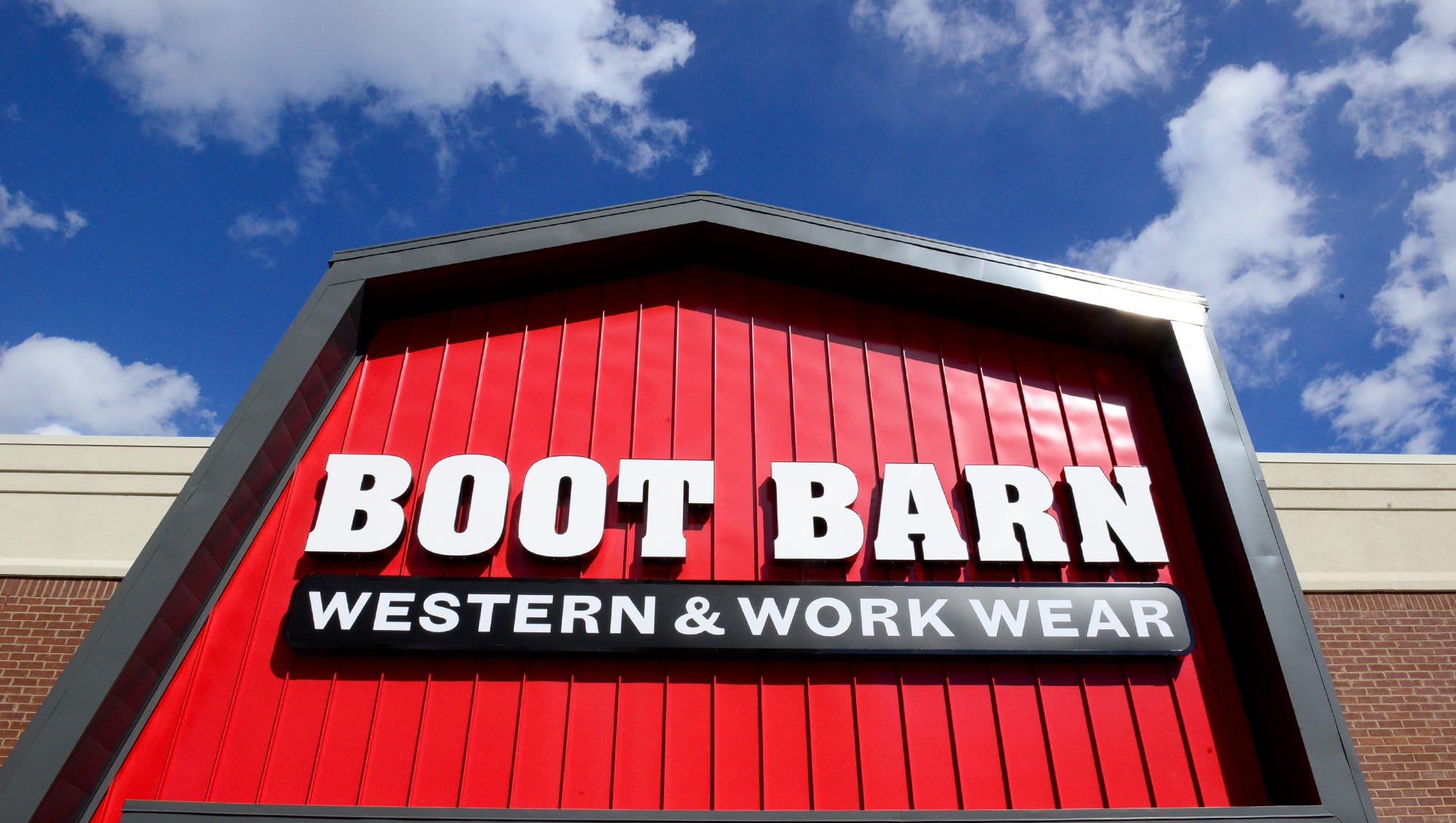 Boot Barn opens on Vann Drive