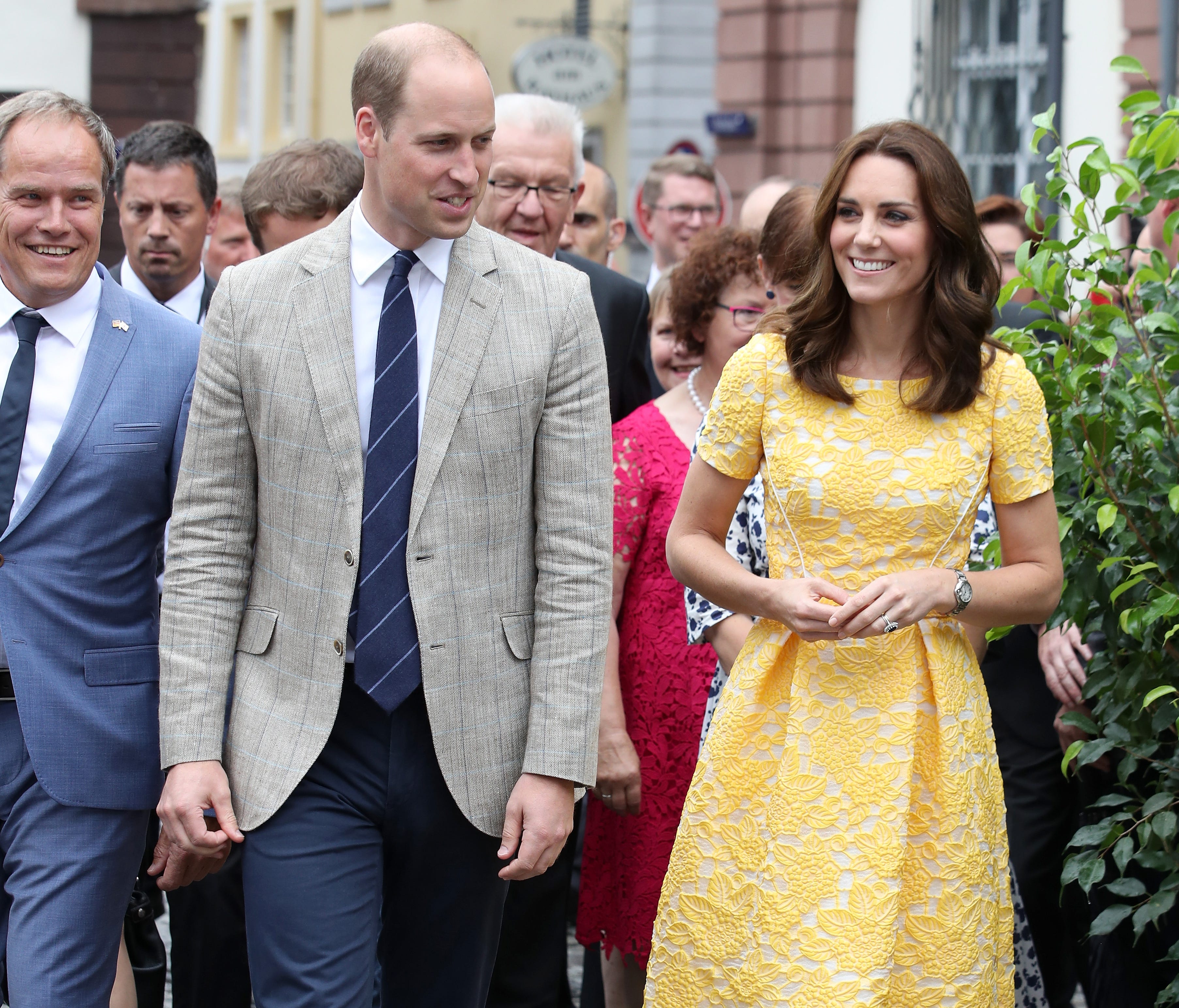 The royal couple arriving in Heidelberg.