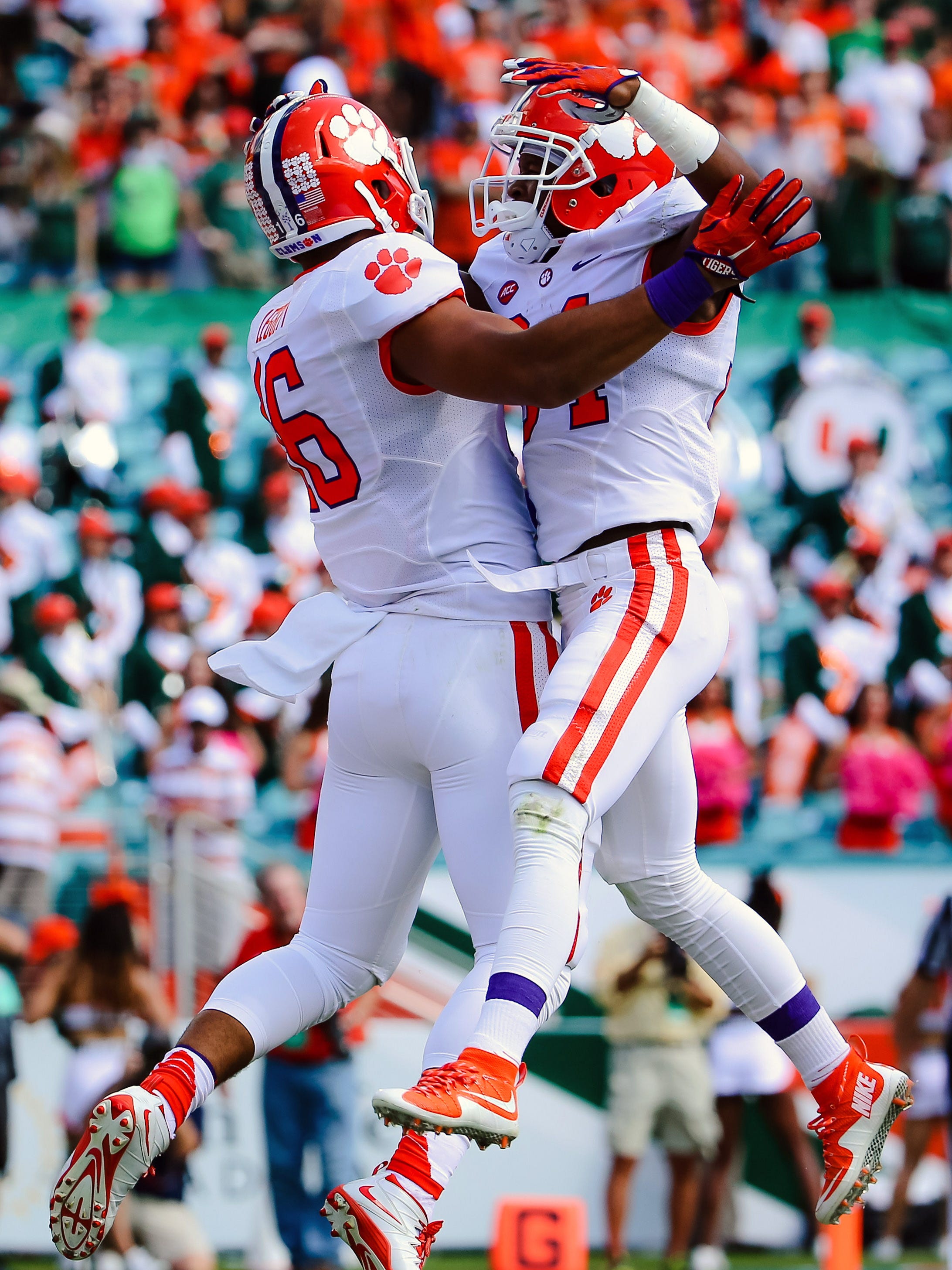 No 6 Clemson Hands Miami Fla Worst Loss In Its History 58 0