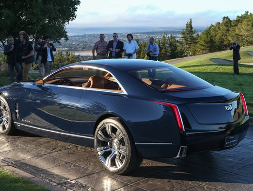 Clint Eastwood Makes Cadillac S Day At Big Car Unveiling