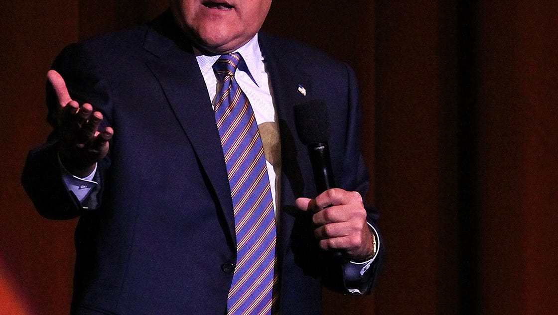 Jay Leno shows in Naples he's still a stand-up guy - Naples Daily News