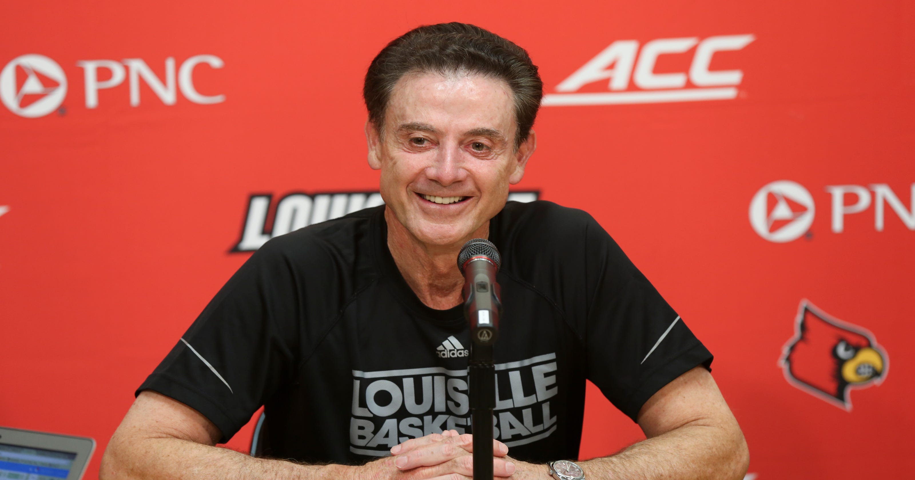 University of Louisville basketball scandal sets Twitter on fire