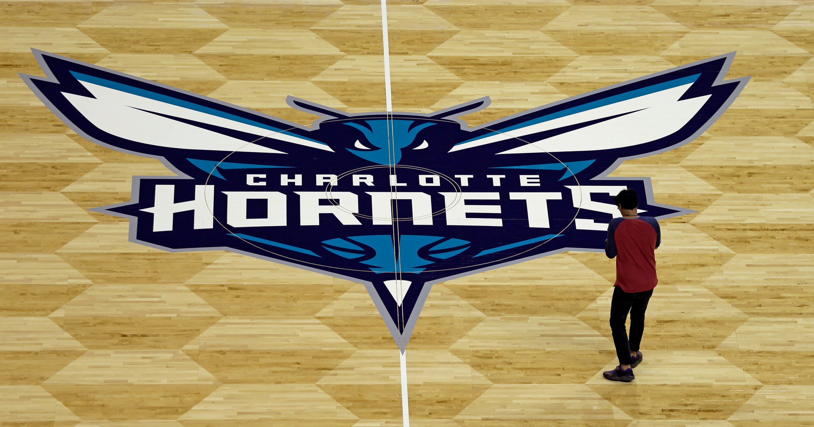 Hornets unveil new basketball court design