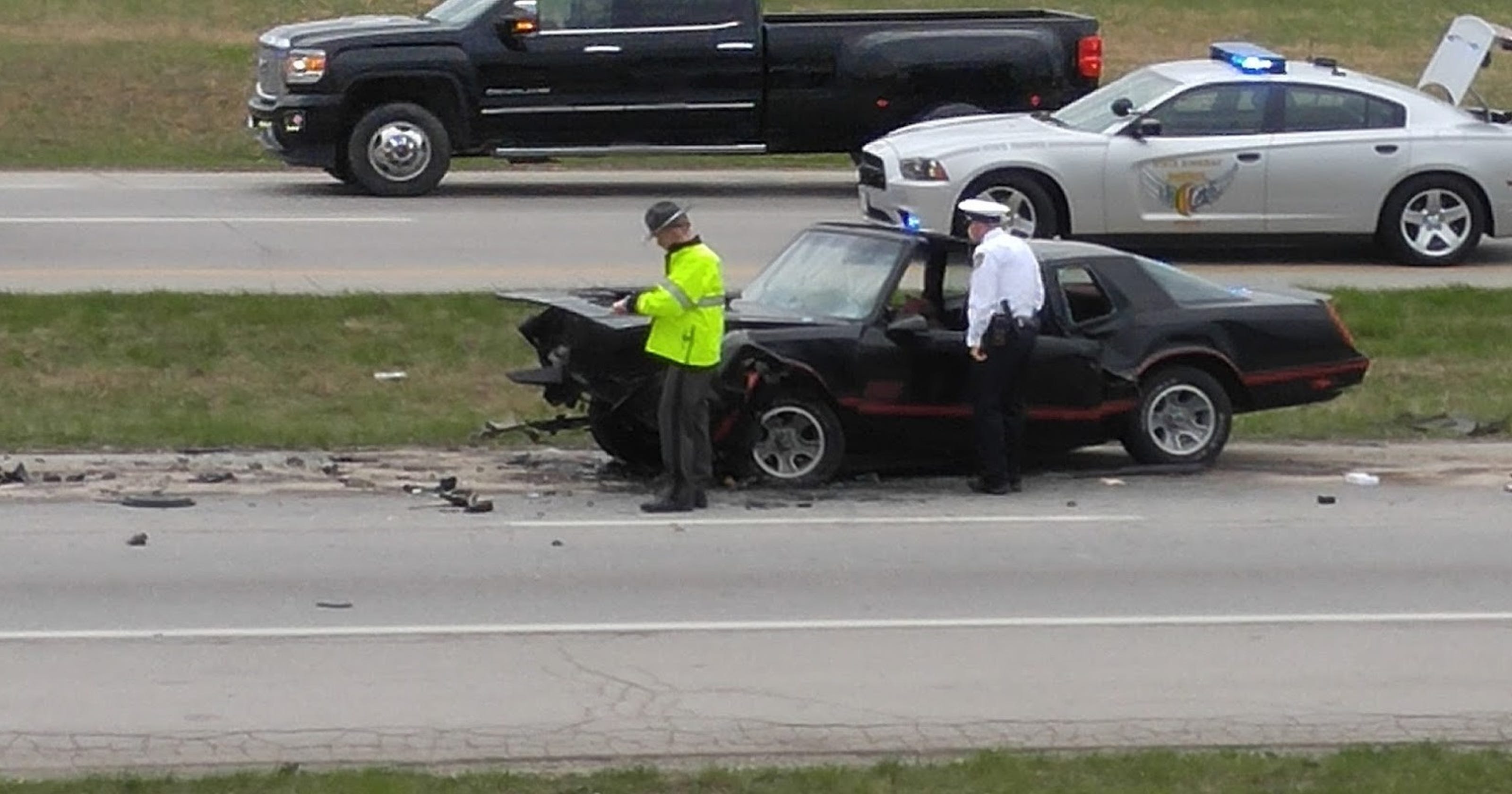 1 killed, 1 injured in Ohio 32 headon crash