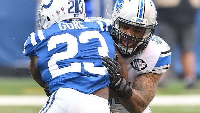 Lions' DeAndre Levy has a knee injury.
