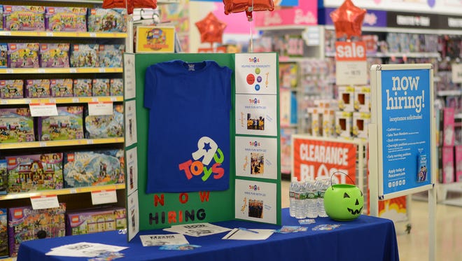 Toys R Us Retailer Still Hiring Holiday Workers