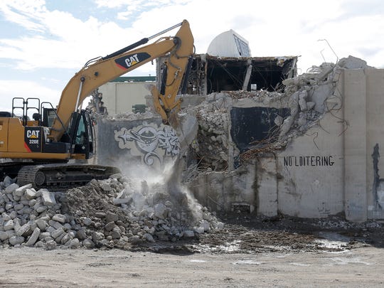 Border Highway expansion displaces businesses