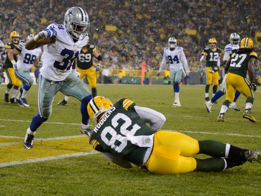 Green Bay Packers tight end Richard Rodgers (82) catches