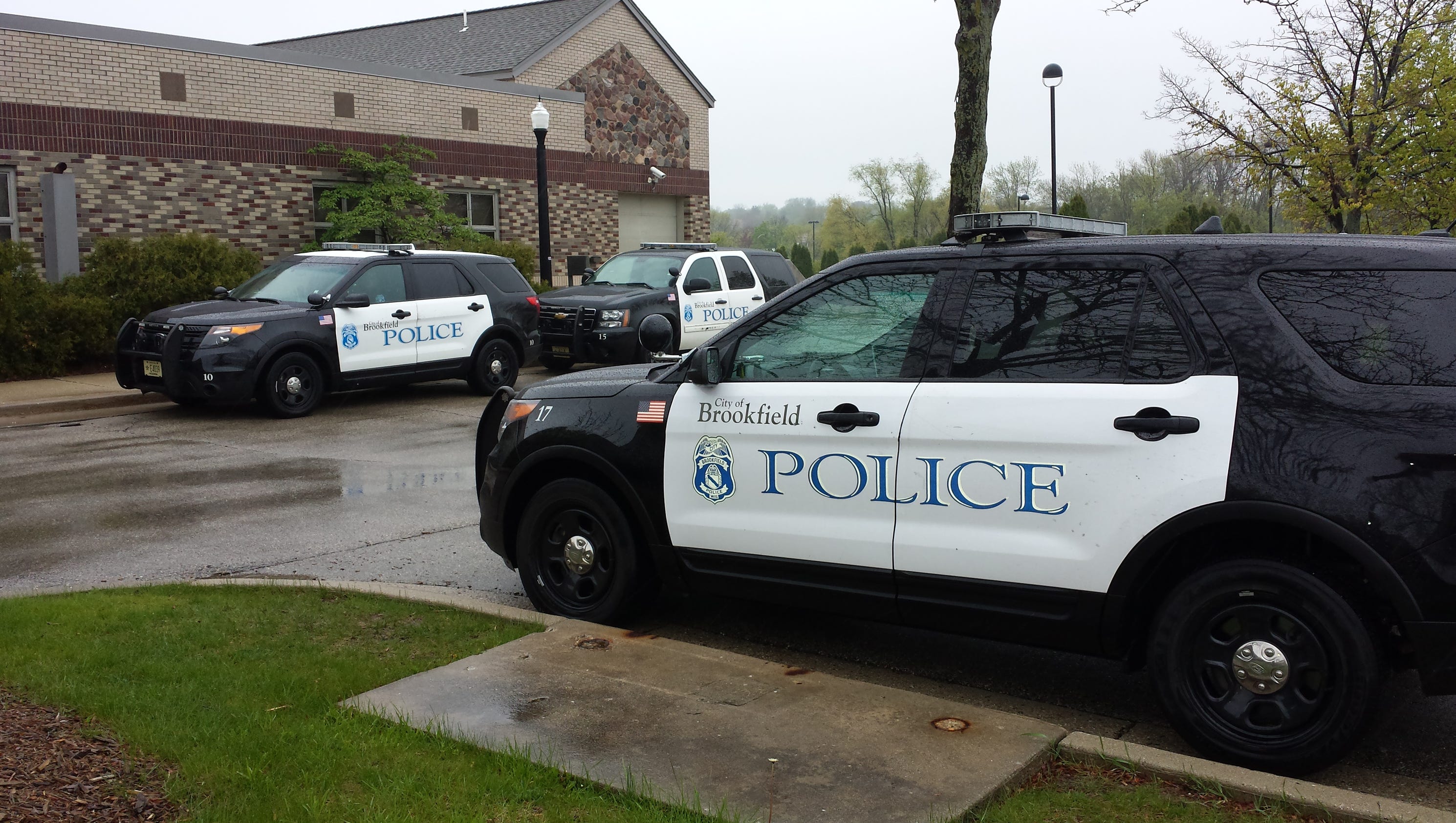 Brookfield and Elm Grove Police Report: Masked suspects attempt to break in to ... - Brookfield-Elm Grove Now