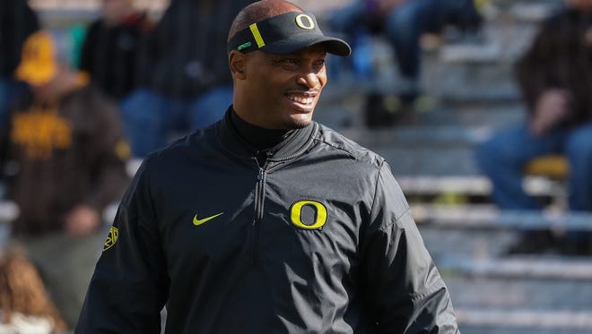 Already appearing as Florida State’s top target, Oregon head coach Willie Taggart carries a vast amount of coaching experience.
