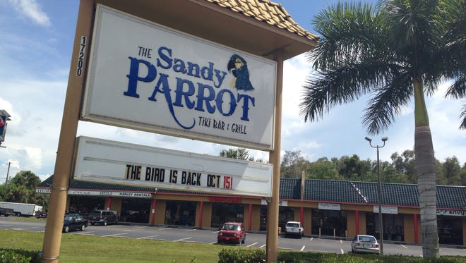 The Sandy Parrot sign