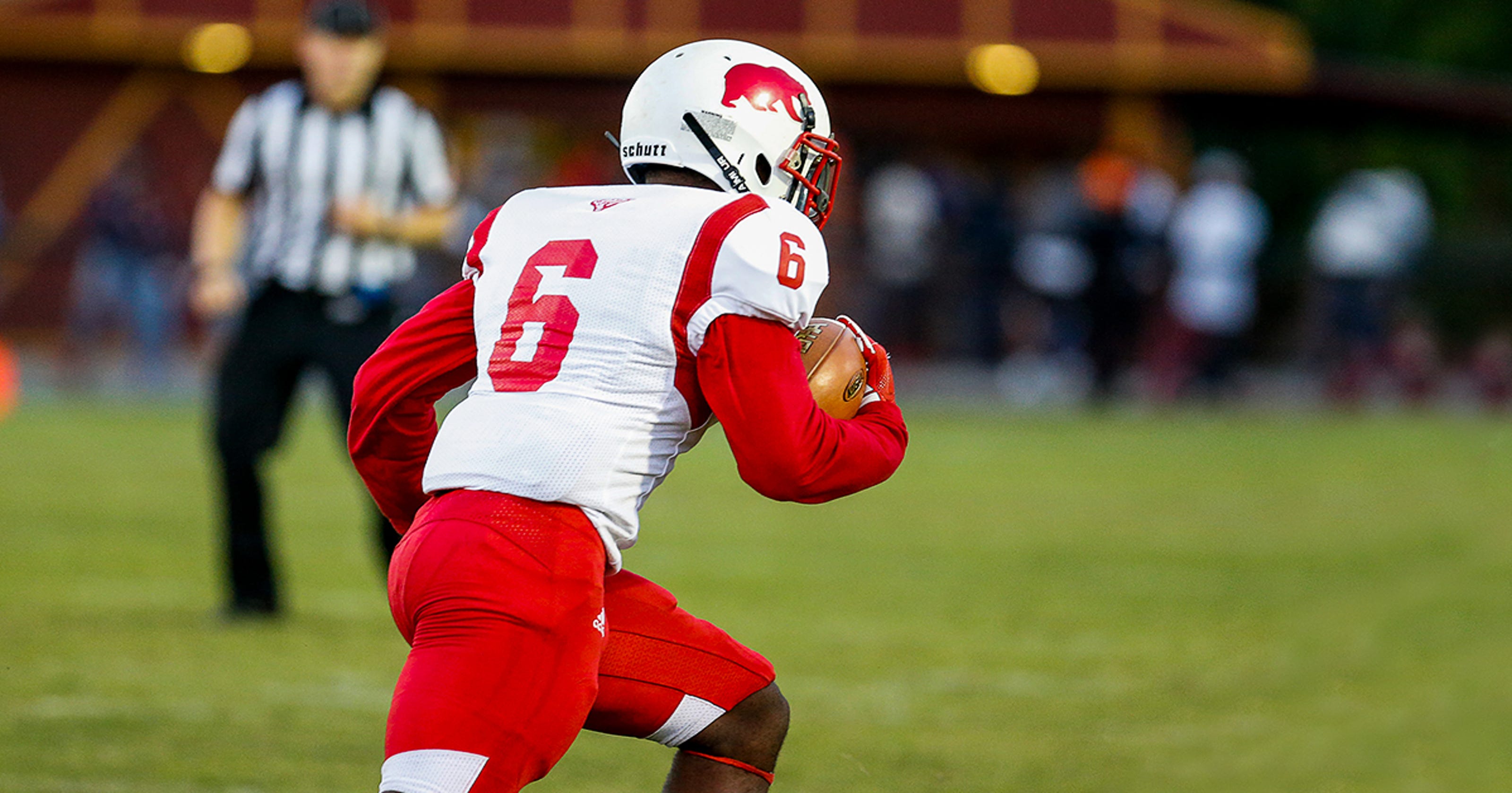 Top Louisville high school football performances from Friday