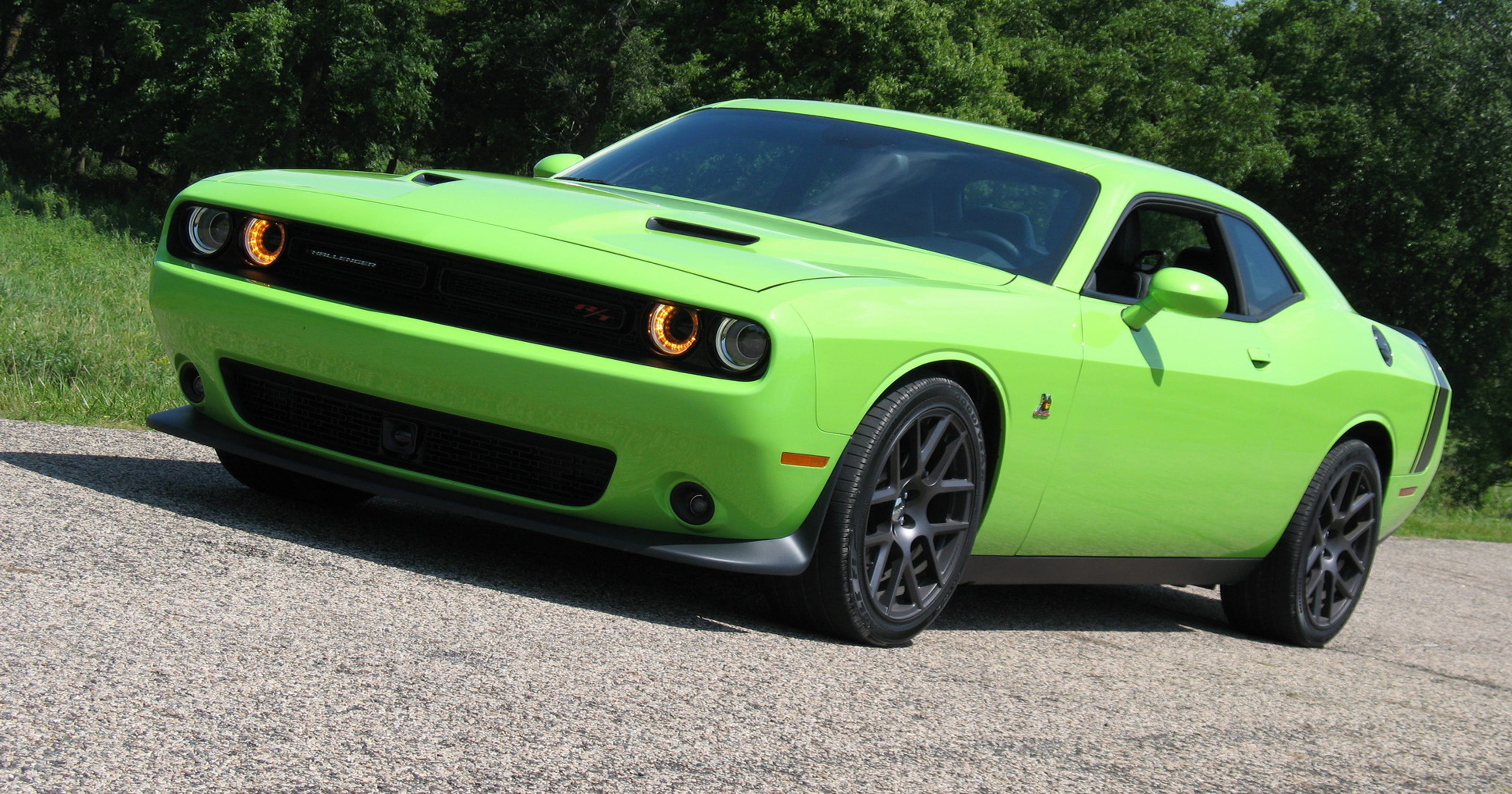 Dodge Challenger 1995