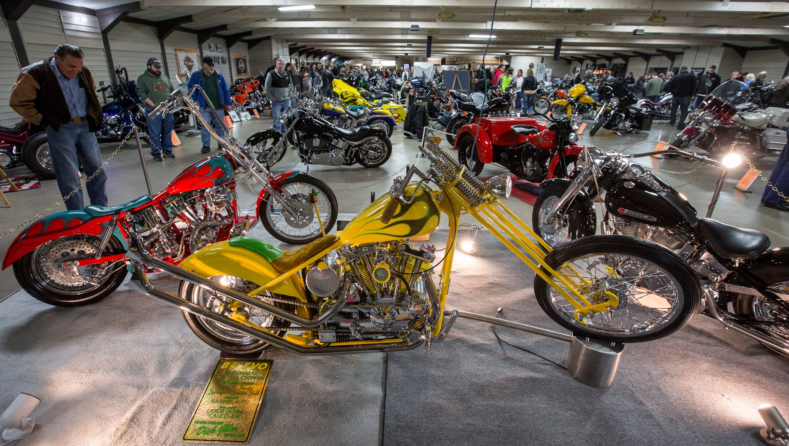 Manitowoc events Two Rivers HeartARama, Ant Hill Mob Bike Show set