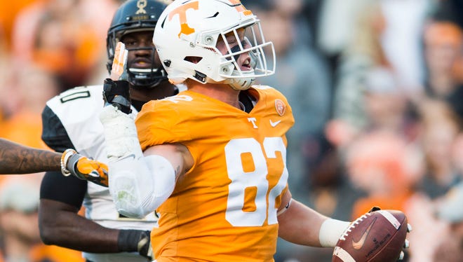 Tennessee tight end Ethan Wolf (82) celebrates a play during a game between Tennessee and Vanderbilt at Neyland Stadium in Knoxville, Tenn., on Saturday Nov. 25, 2017.