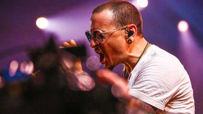Hear Chester Bennington S Pre Linkin Park Sound On New Grey Daze Ep Hear Chester Bennington S Pre Linkin Park Sound On New Grey Daze Ep