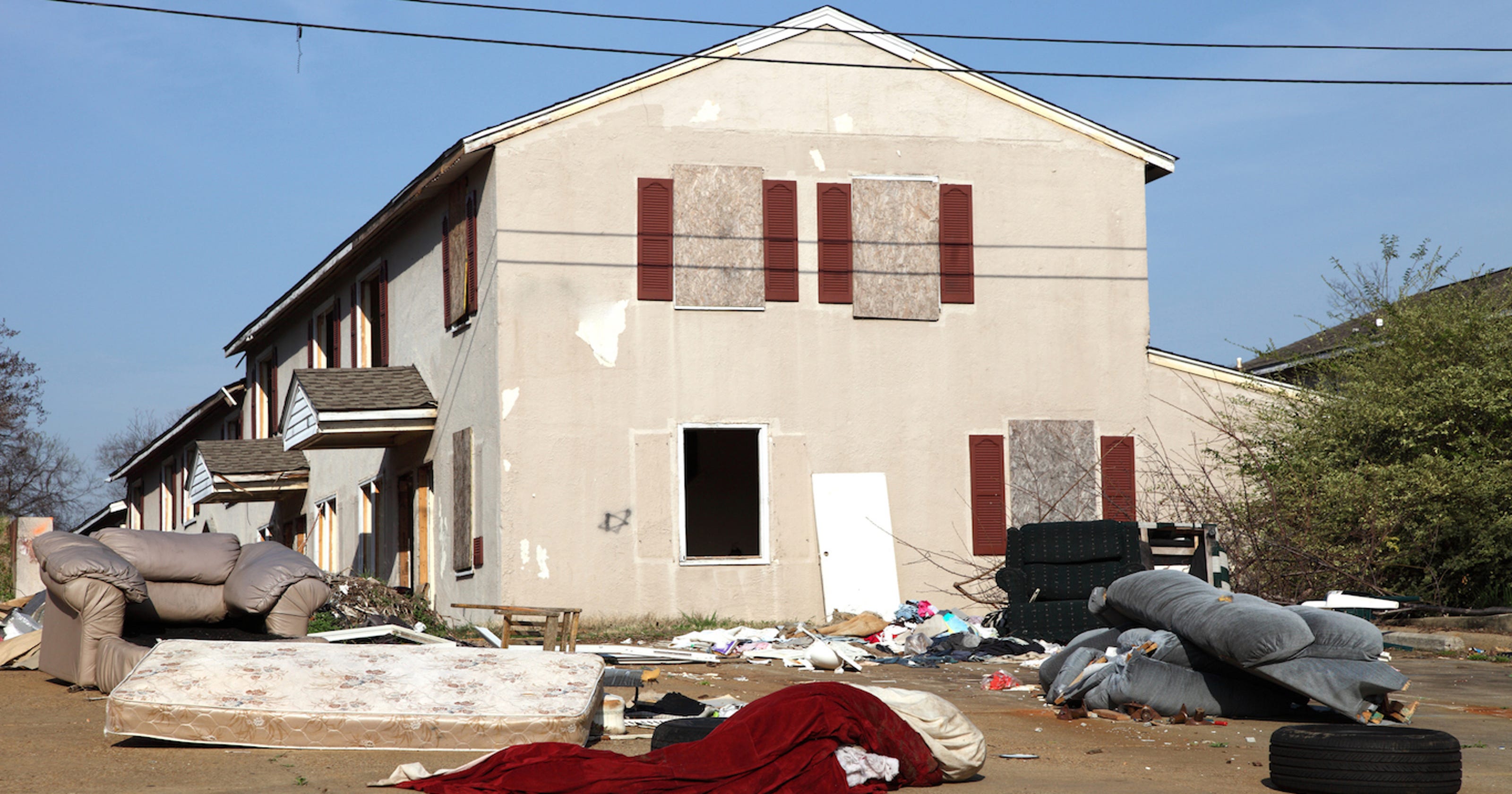 Faces of poverty What social groups are more likely to experience it?