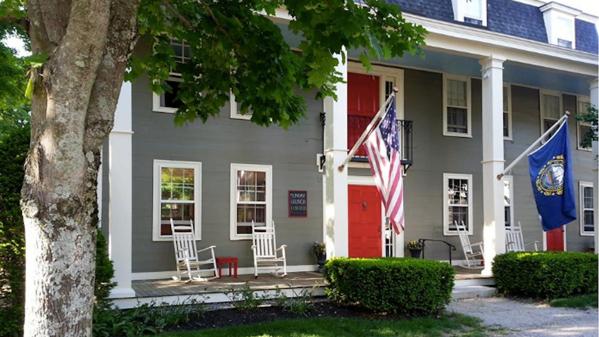 The oldest restaurant in New Hampshire just reopened with a new menu. How to eat there