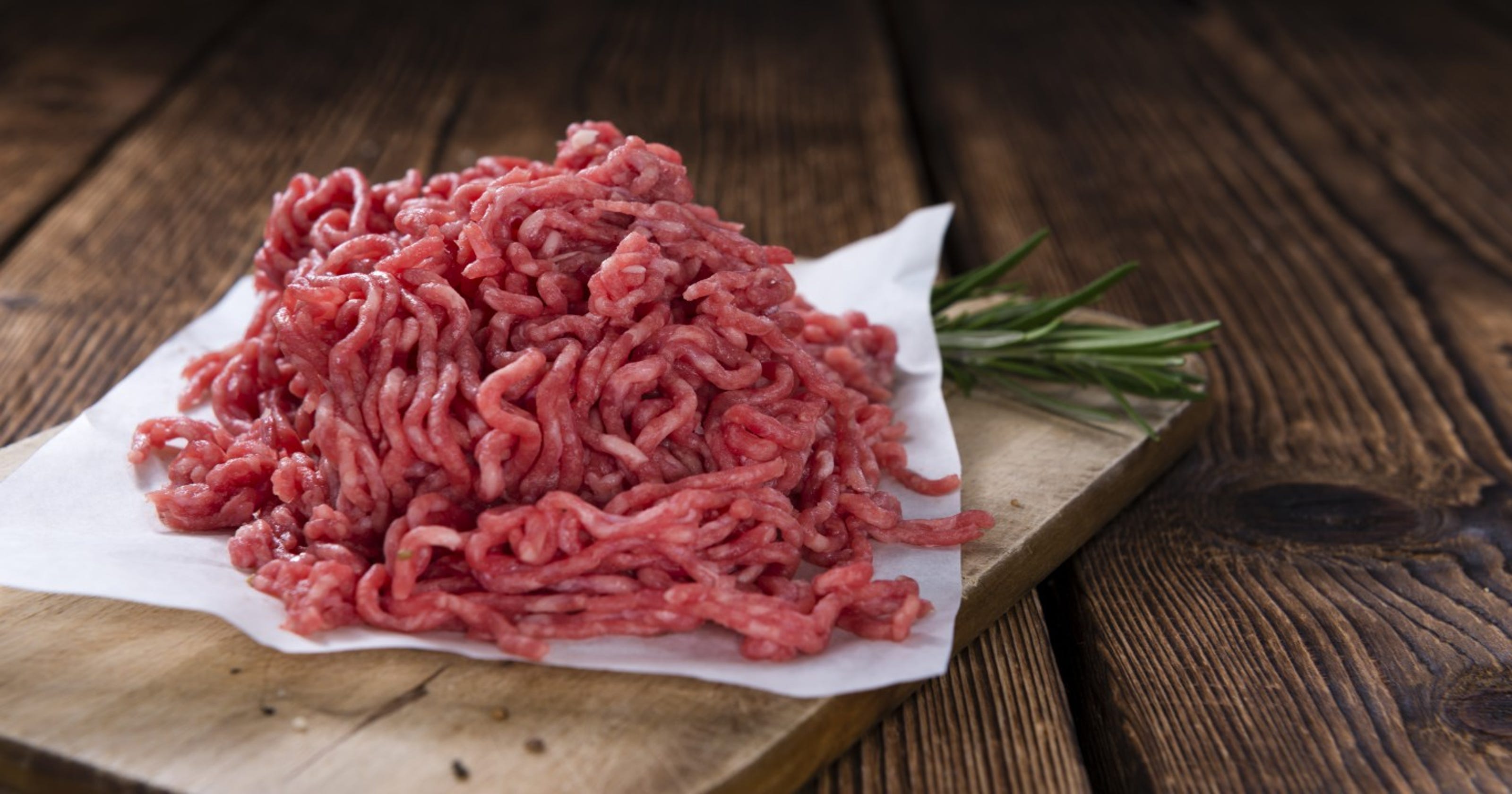Ground beef to blame in E. coli outbreak sickening over 100, CDC says