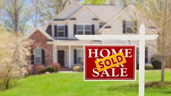 New home sales in the U.S. rose by 4.9% month over month in February, according to the latest data from the U.S. Census Bureau. The year-over-year increase was a much more modest 0.6%.