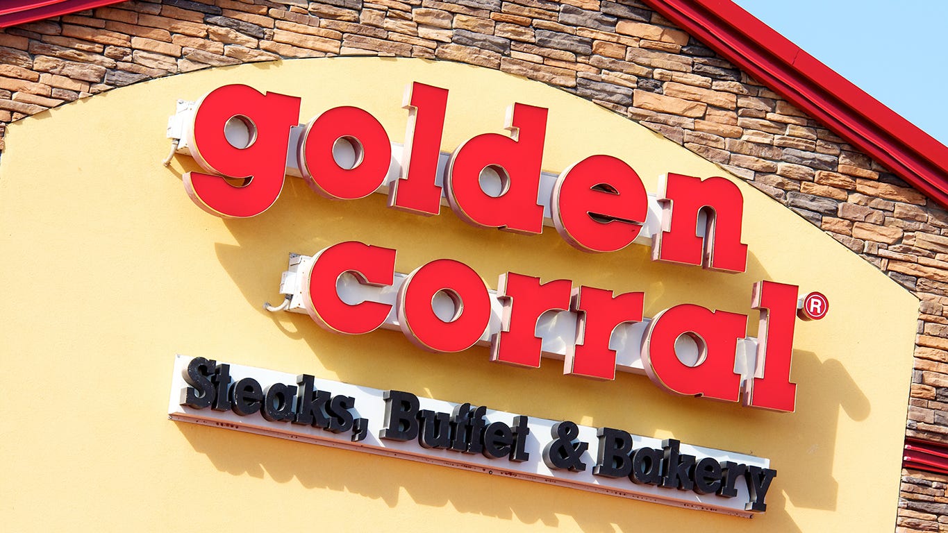 Springfield IL Golden Corral reopens after 14 months
