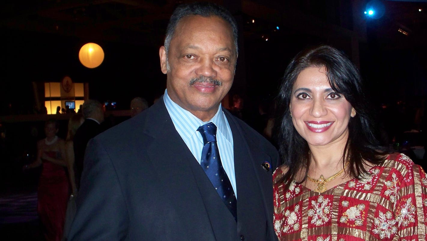 Ask Dr. Mona: Famous patients' cases reveal how Parkinson's disease affects people differently