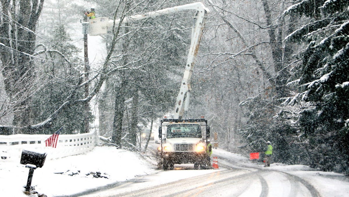 Jcp L May Be Fined Only 100 A Day For Poor Performance After Storms