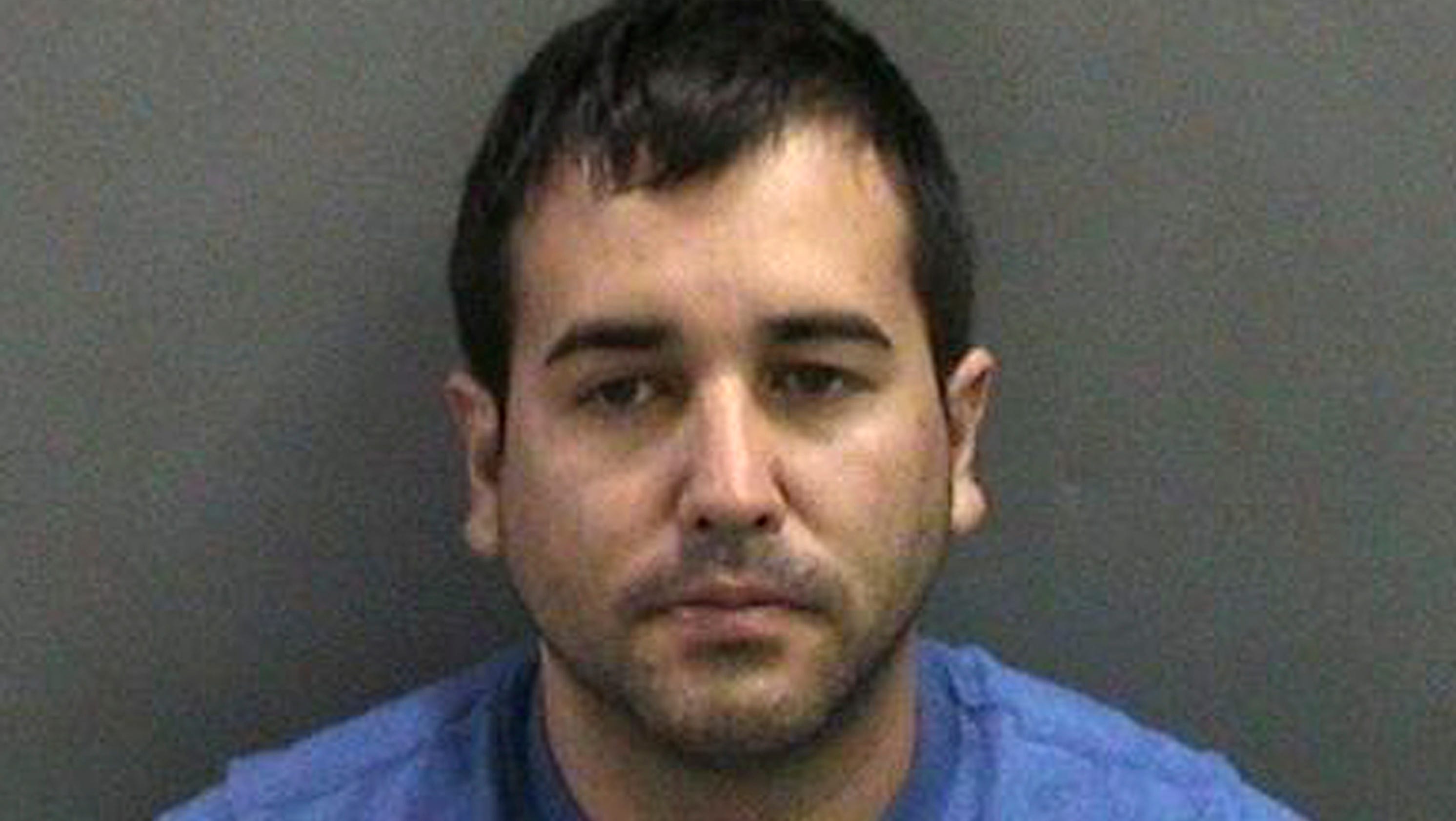 4 charged with severing pot clinic owner's privates