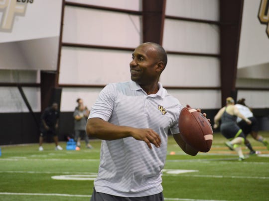 The Bengals hired Troy Walters, seen here as an assistant at UCF, as assistant wide receivers coach on Monday.