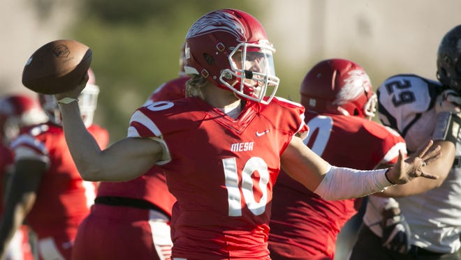 Maricopa Community Colleges Will Continue Playing Football