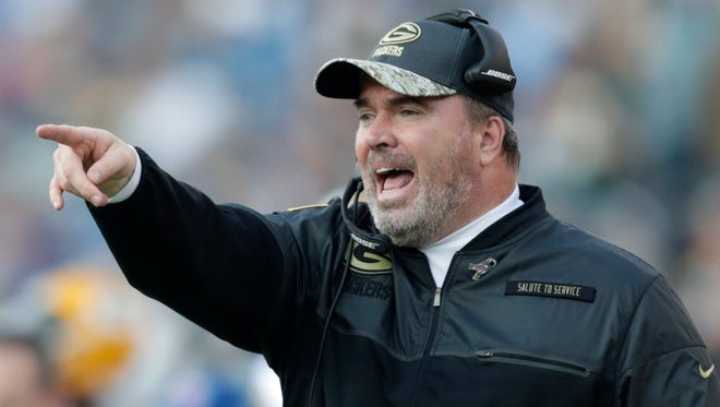 Packers coach Mike McCarthy looks to get his team back on track Sunday night in Washington.